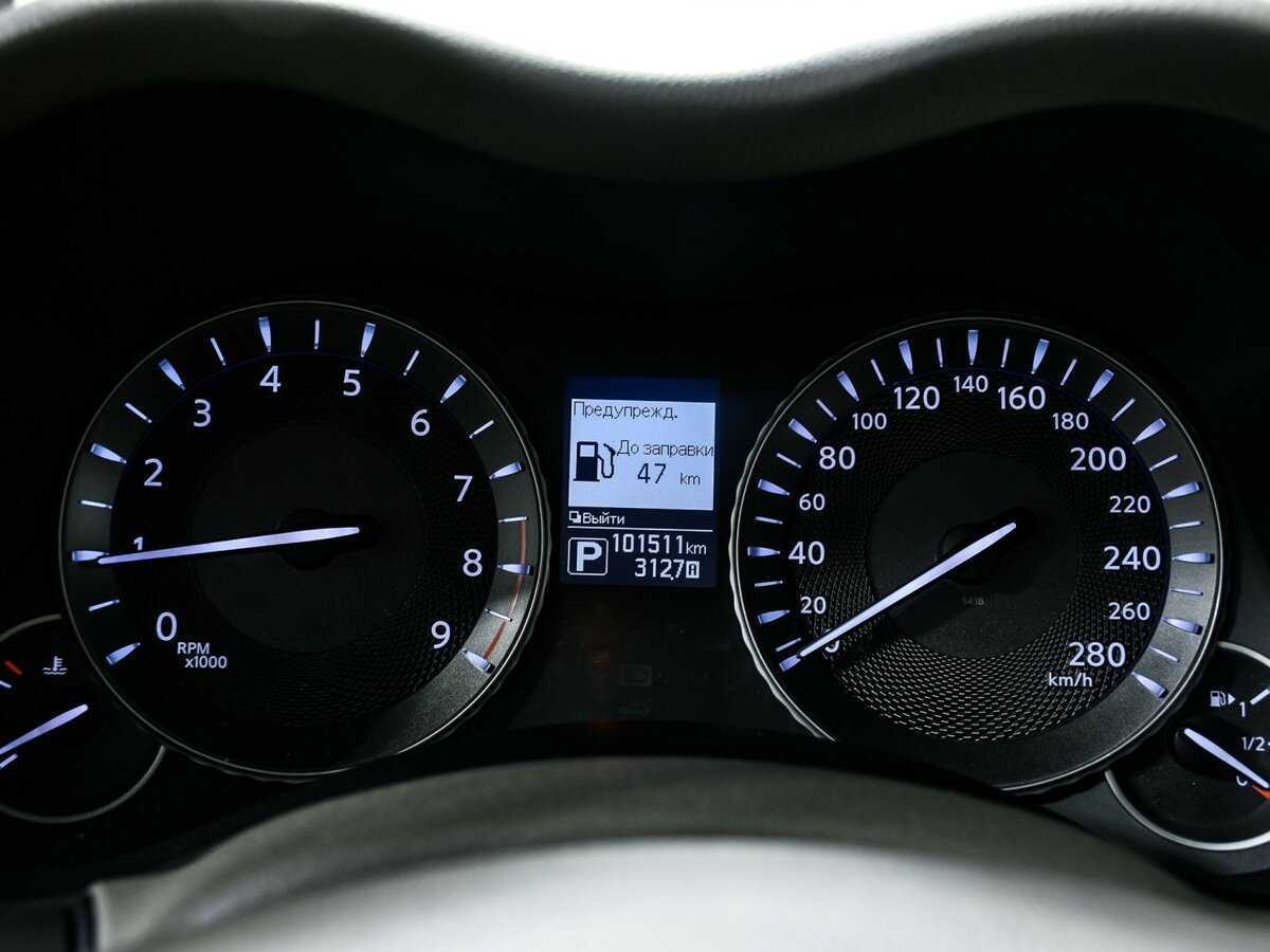 Купить Infiniti Q70 с пробегом. Фото: #7