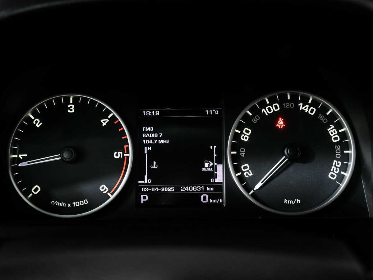 Купить Land Rover Discovery с пробегом. Фото: #9