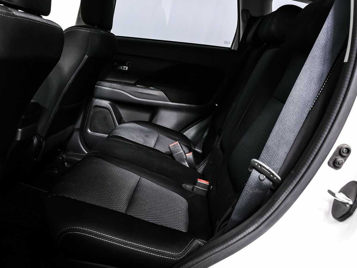 Продажа Б/У Митсубиши Оутлэндер. Фото: #13