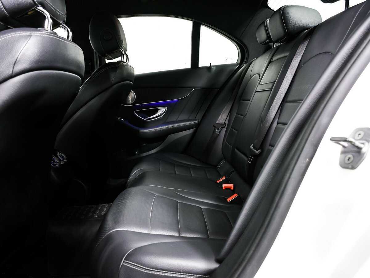 Купить Mercedes-Benz C-Класс с пробегом. Фото: #12