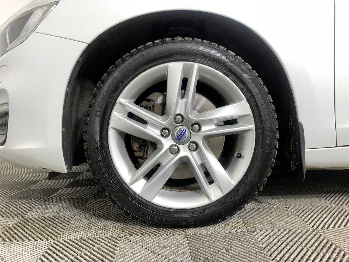 Купить Volvo S60 с пробегом. Фото: #8