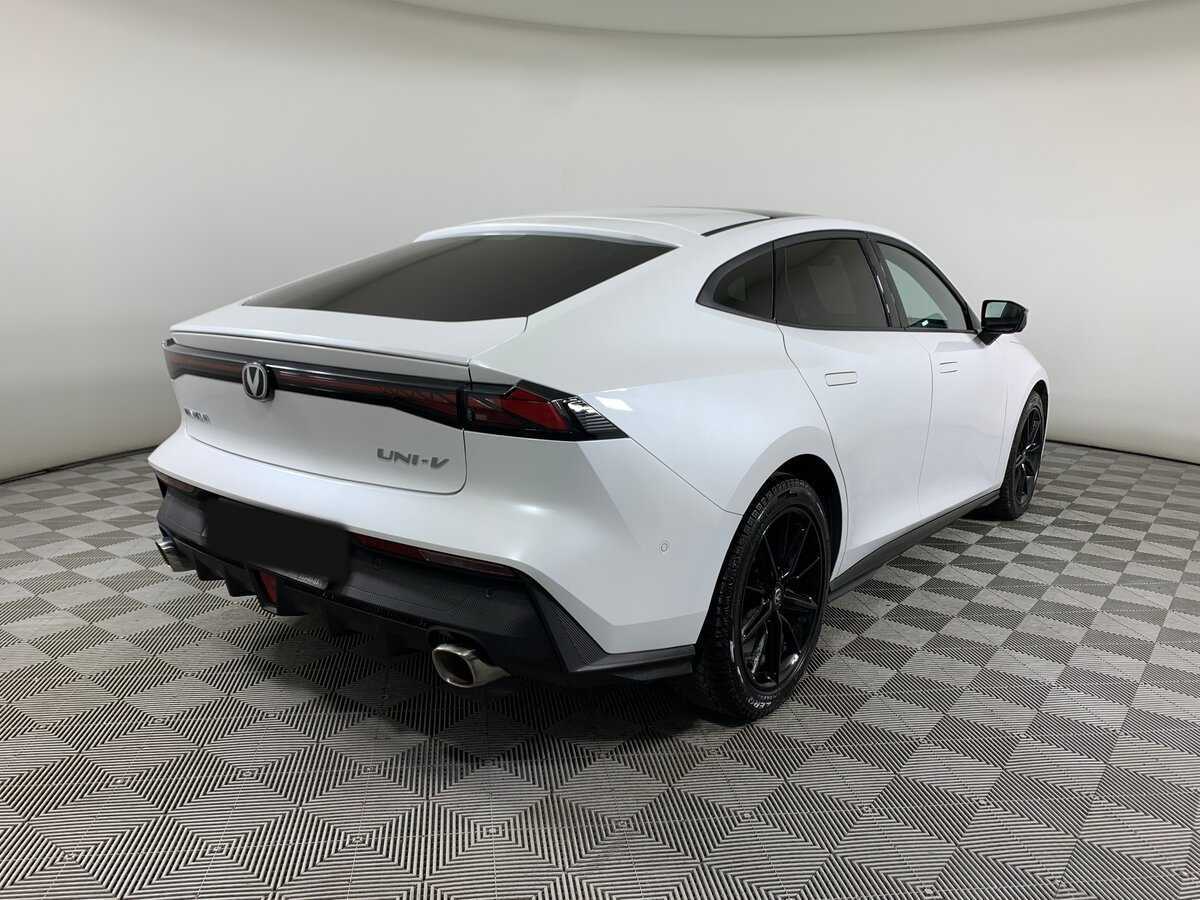 Купить Changan UNI-V с пробегом. Фото: #4