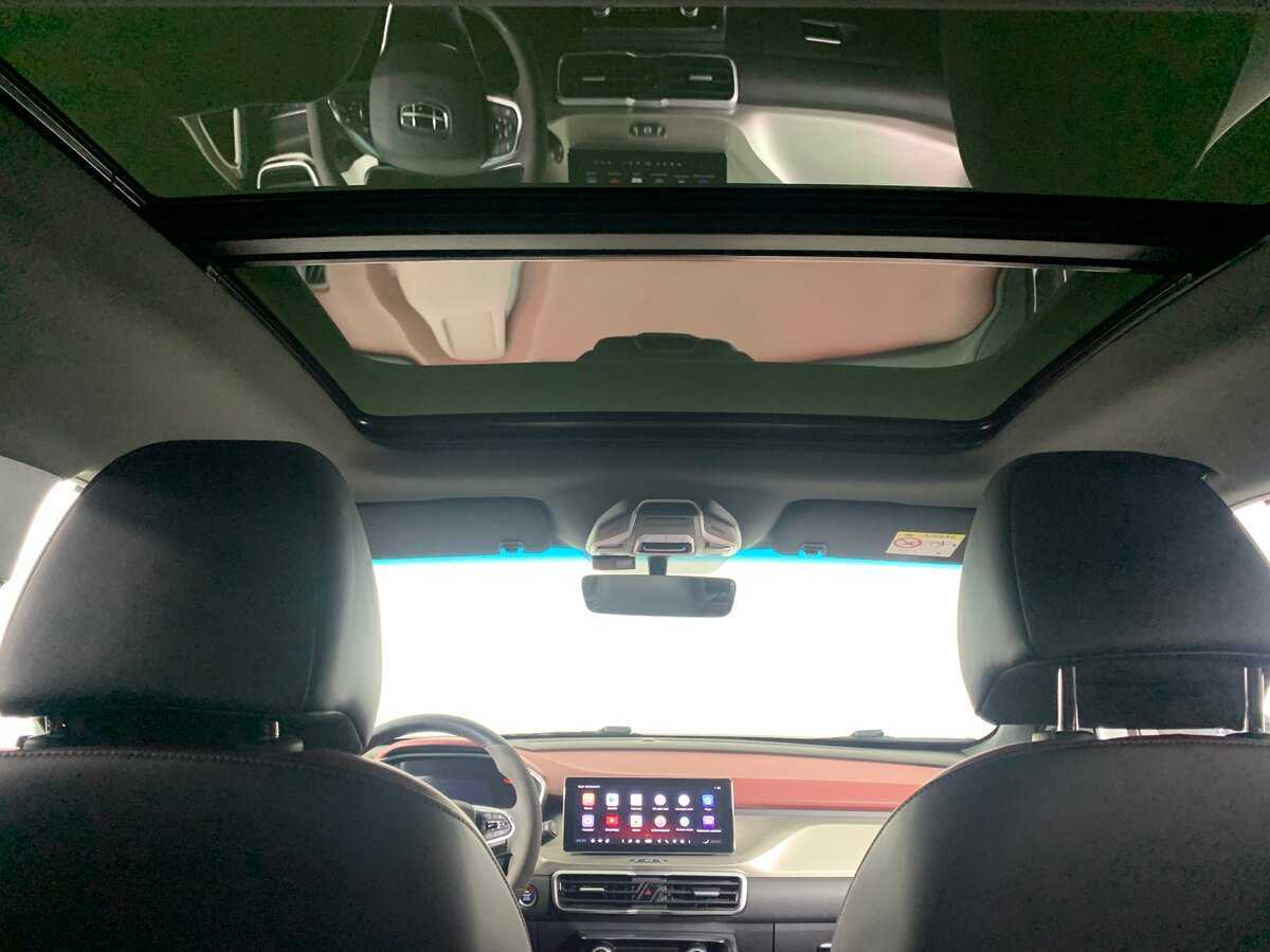 Купить Geely Coolray с пробегом. Фото: #19