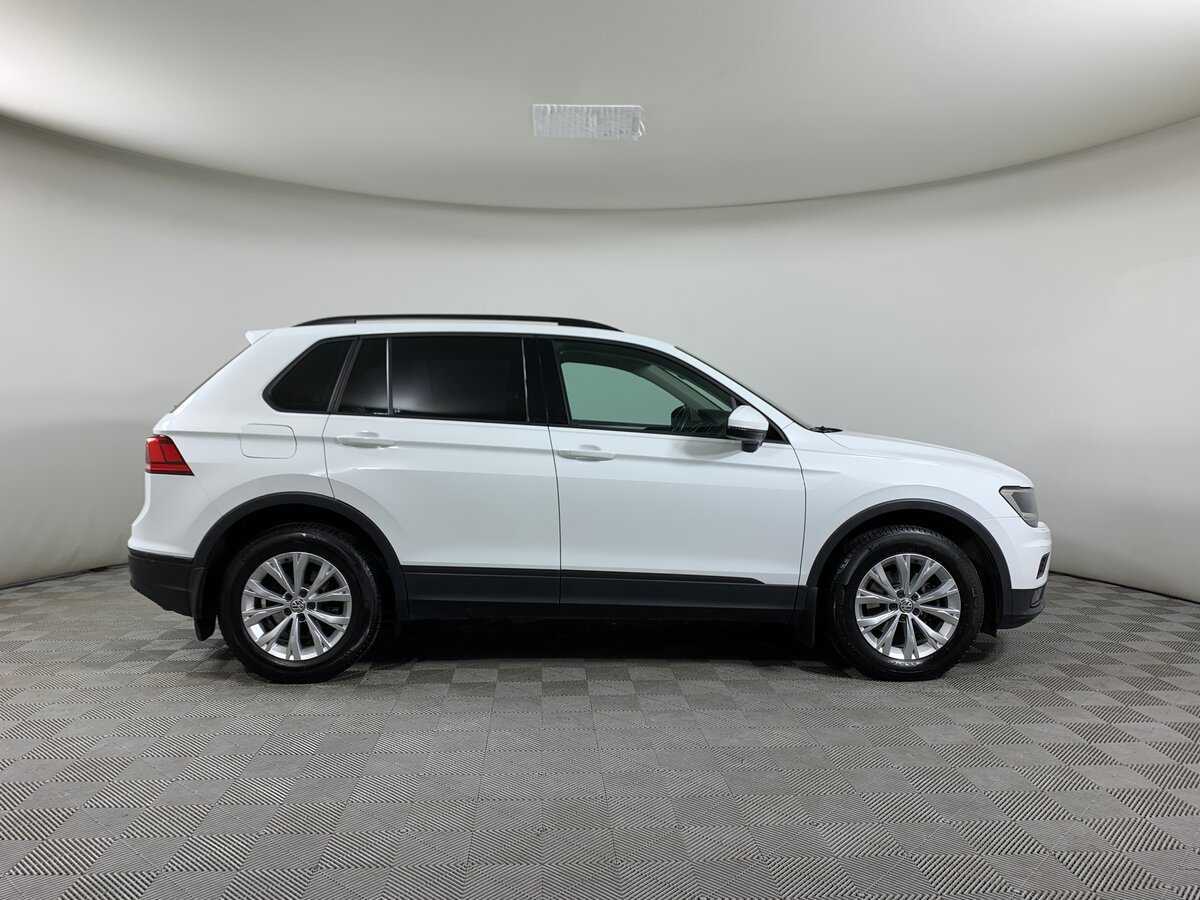 Купить Volkswagen Tiguan с пробегом. Фото: #3