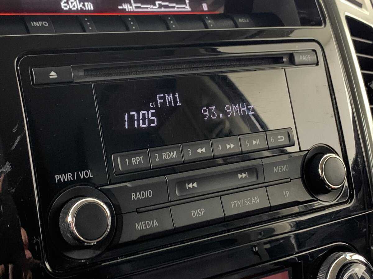 Купить Mitsubishi Pajero с пробегом. Фото: #15