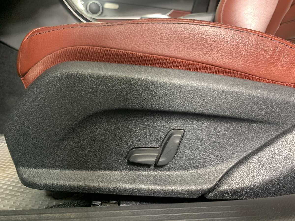 Купить Mercedes-Benz C-Класс с пробегом. Фото: #16