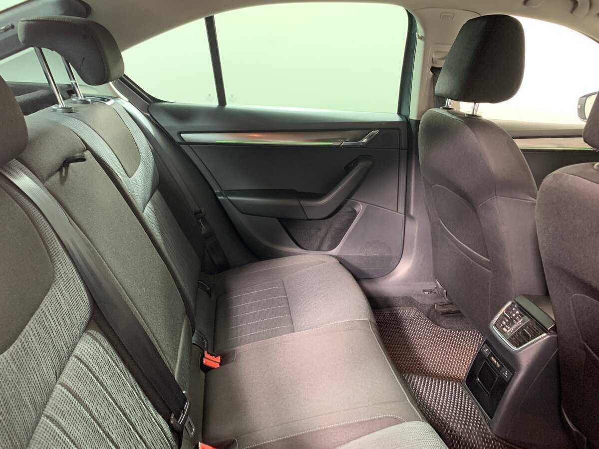 Продажа Б/У Шкода Октавия. Фото: #17