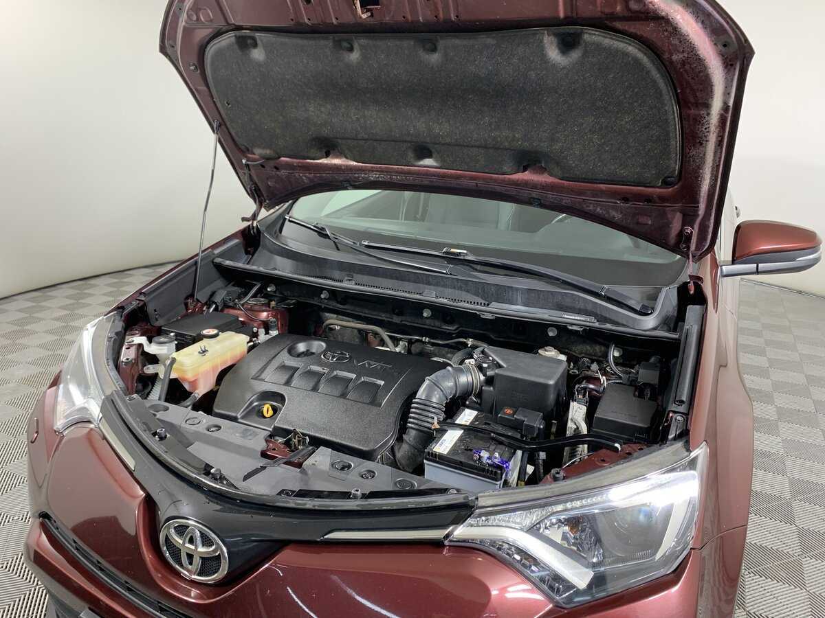 Купить Toyota RAV4 с пробегом. Фото: #10