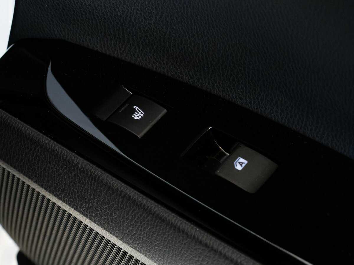 Купить Toyota Camry с пробегом. Фото: #13