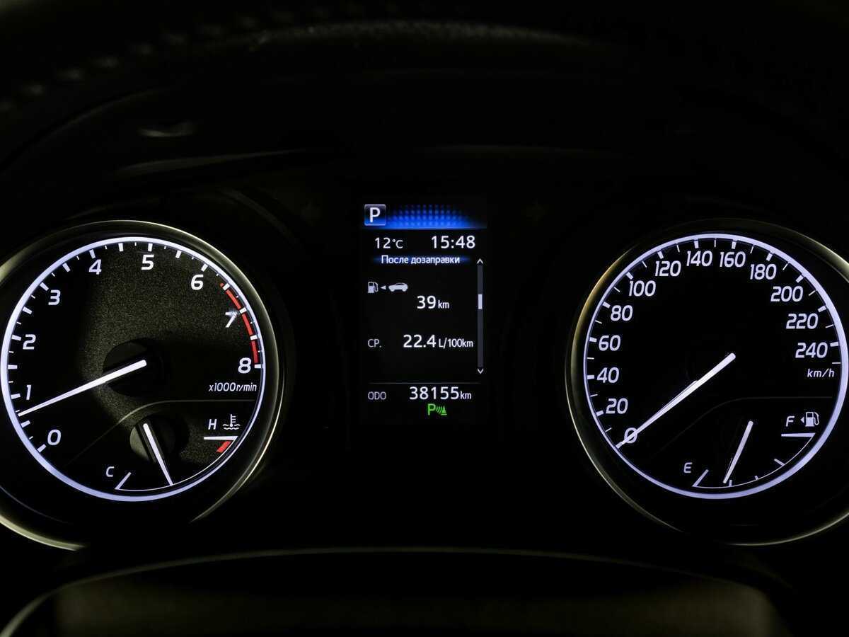 Купить Toyota Camry с пробегом. Фото: #18