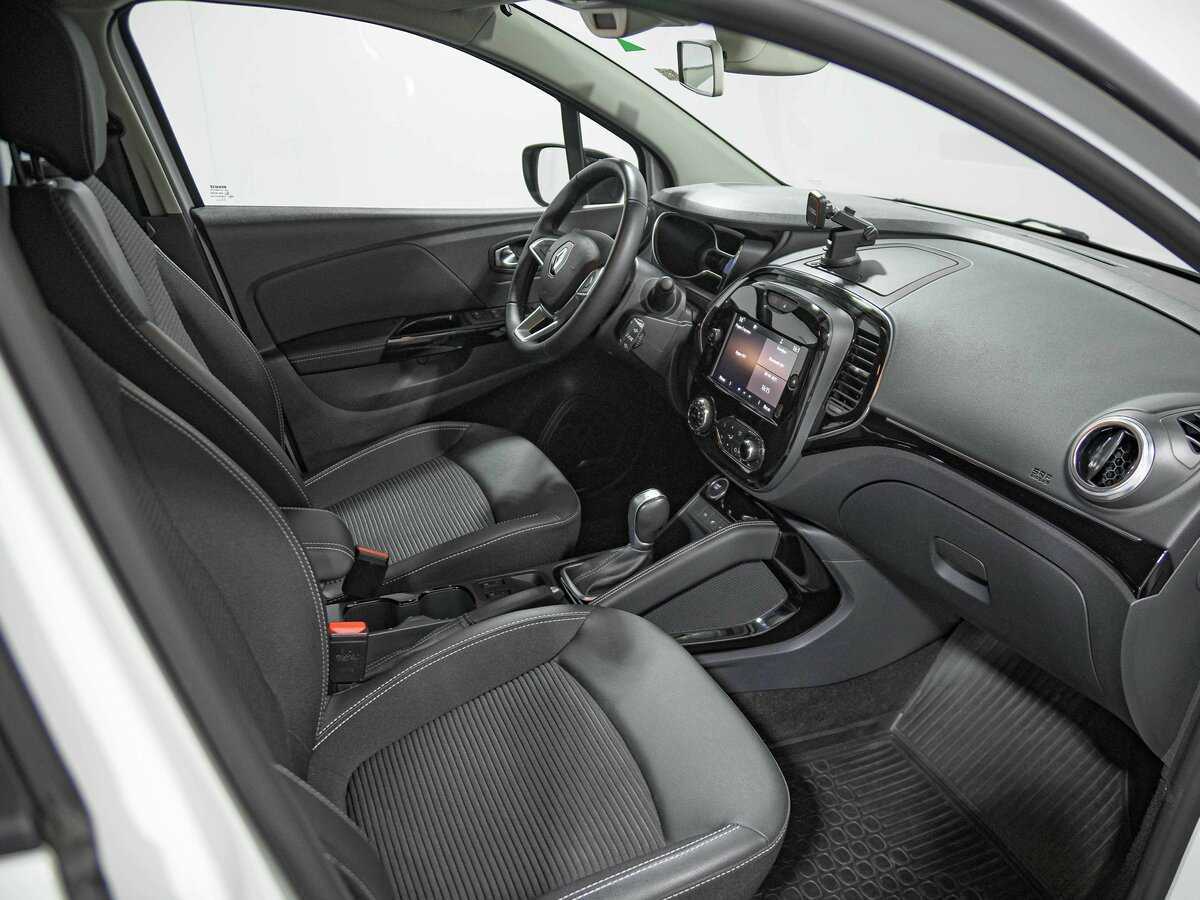 Купить Renault Kaptur с пробегом. Фото: #18