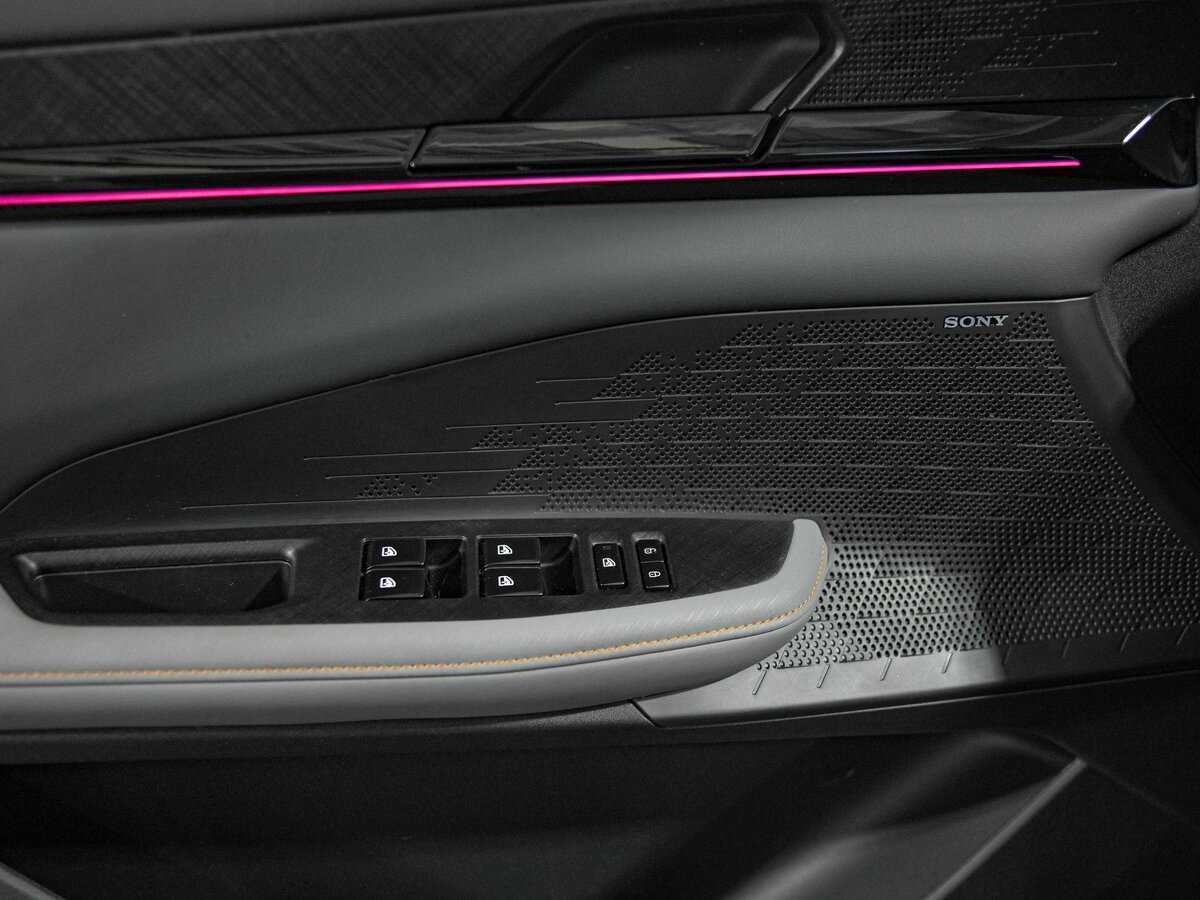 Купить Changan UNI-V с пробегом. Фото: #13