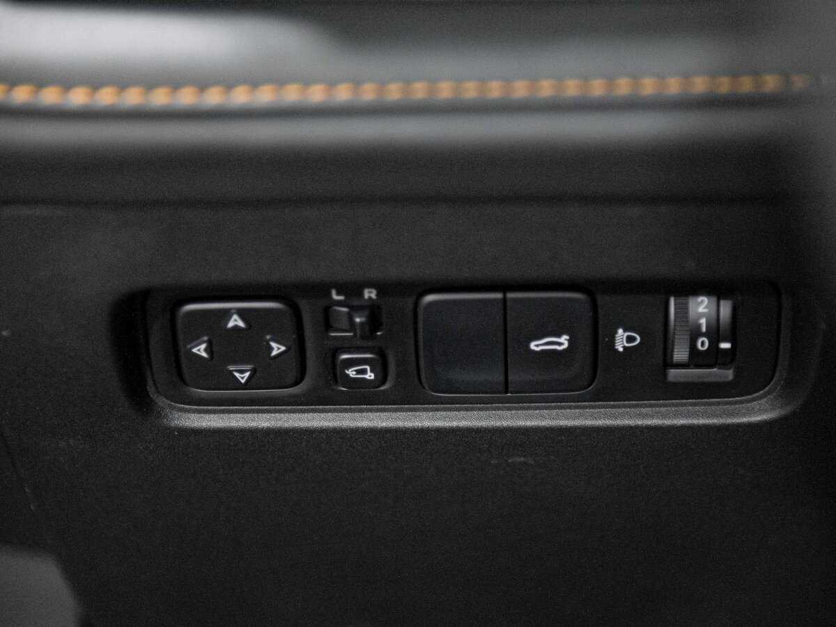 Купить Changan UNI-V с пробегом. Фото: #15