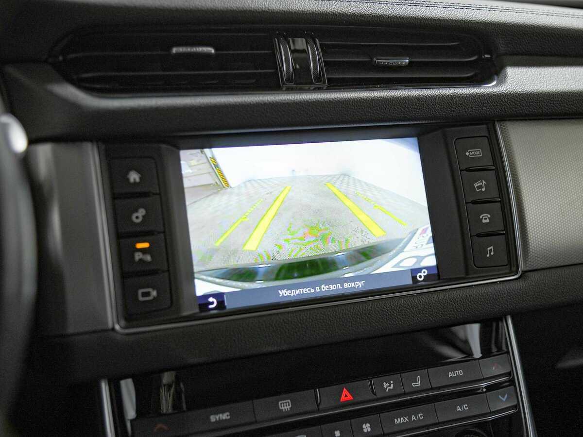 Купить Jaguar XF с пробегом. Фото: #11