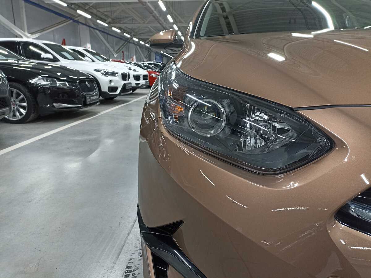 Купить Kia Ceed с пробегом. Фото: #16