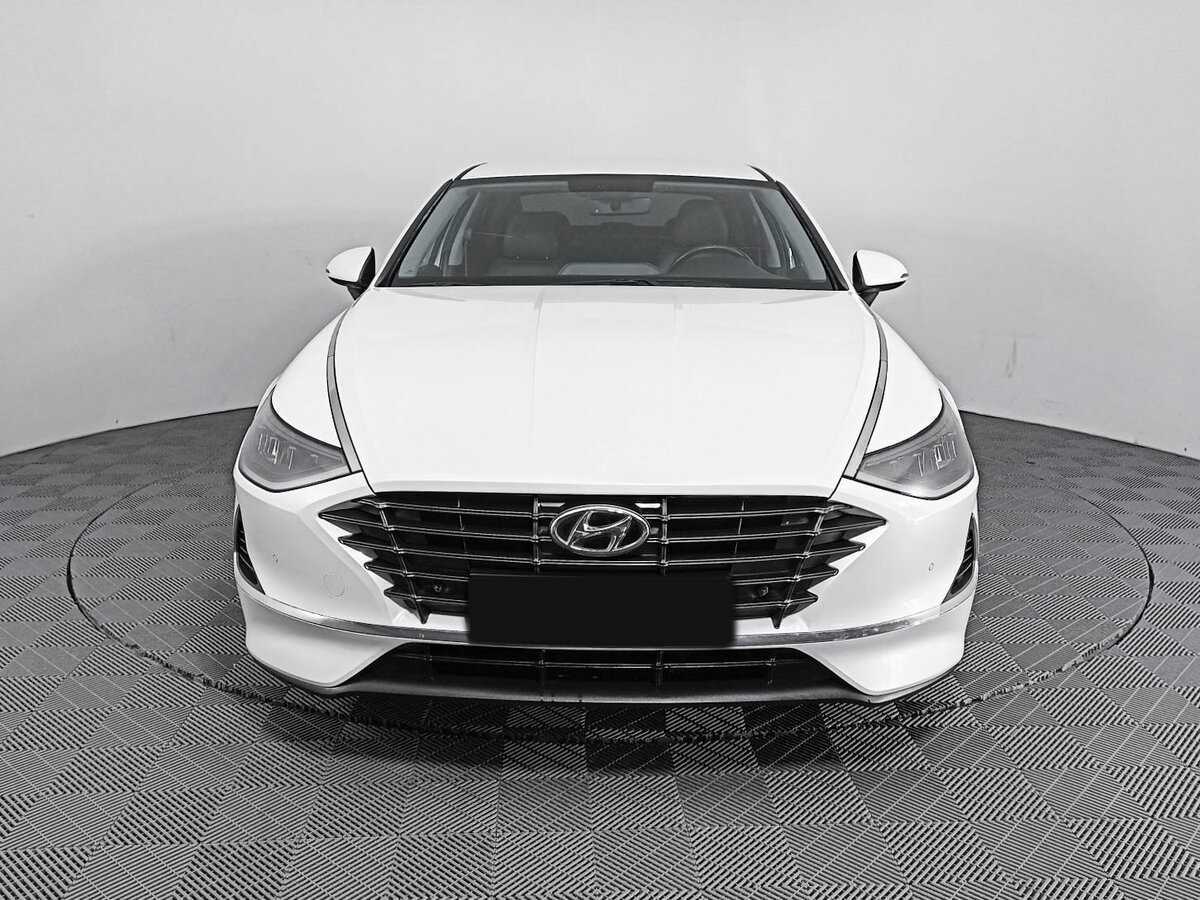 Купить Hyundai Sonata с пробегом. Фото: #1