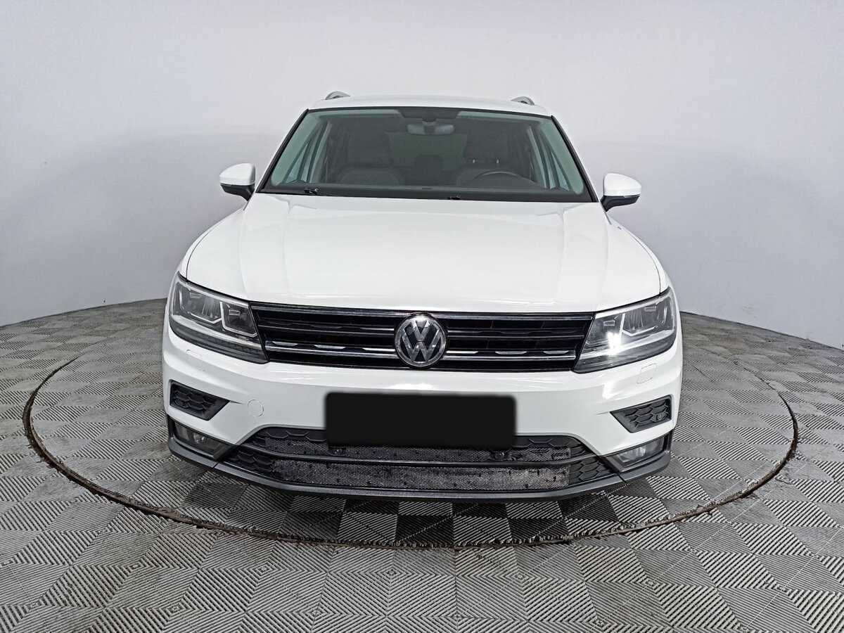 Купить Volkswagen Tiguan с пробегом. Фото: #1