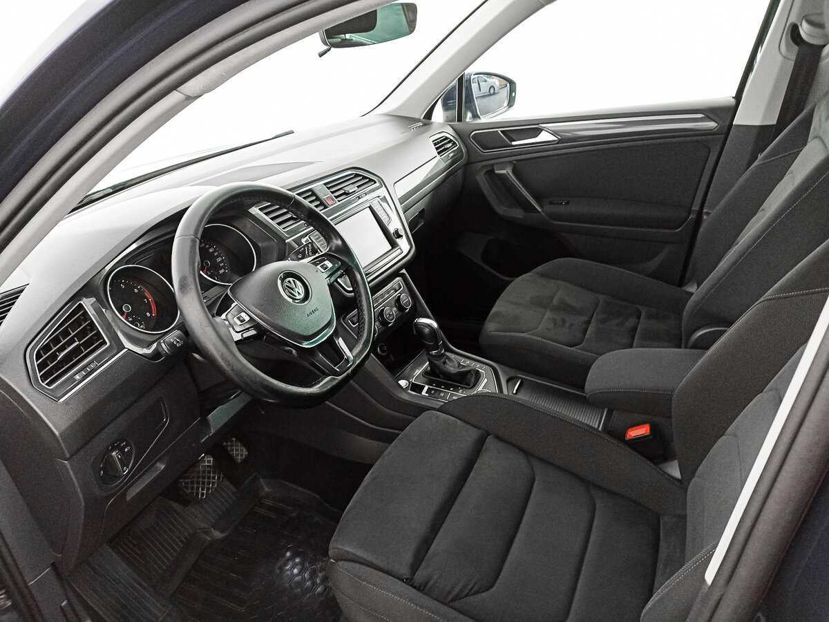 Купить Volkswagen Tiguan с пробегом. Фото: #12