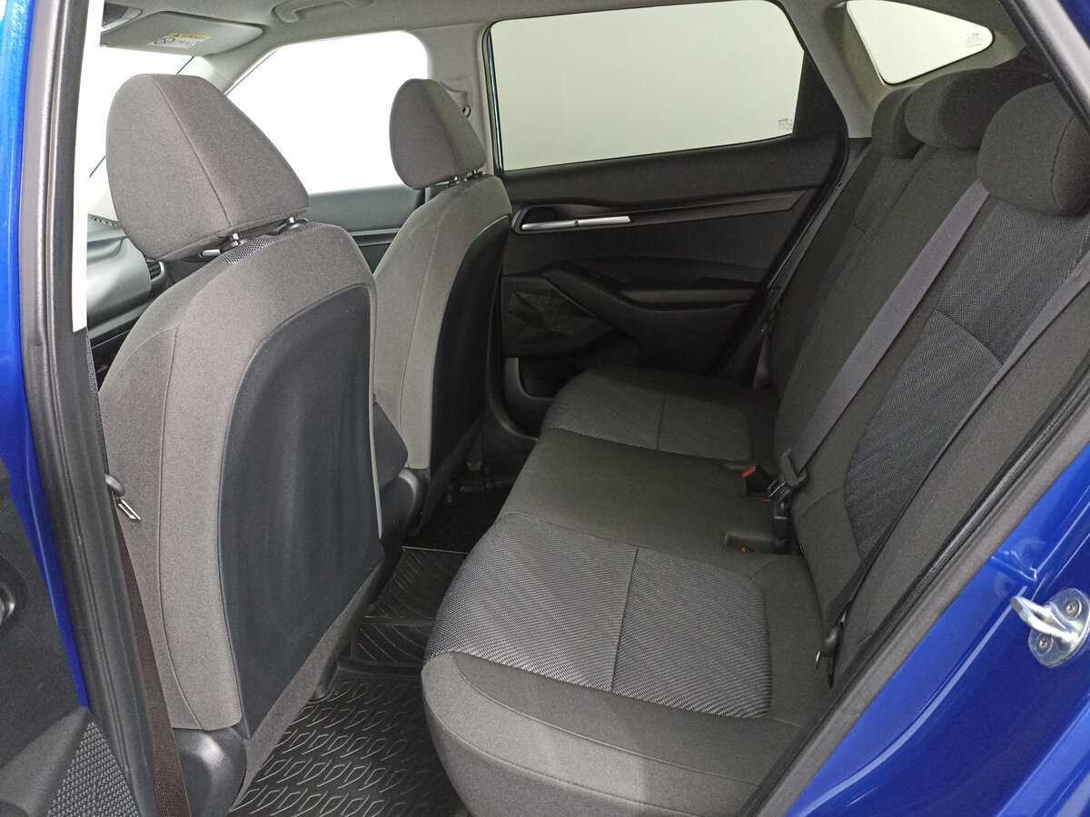 Купить Kia Seltos с пробегом. Фото: #11