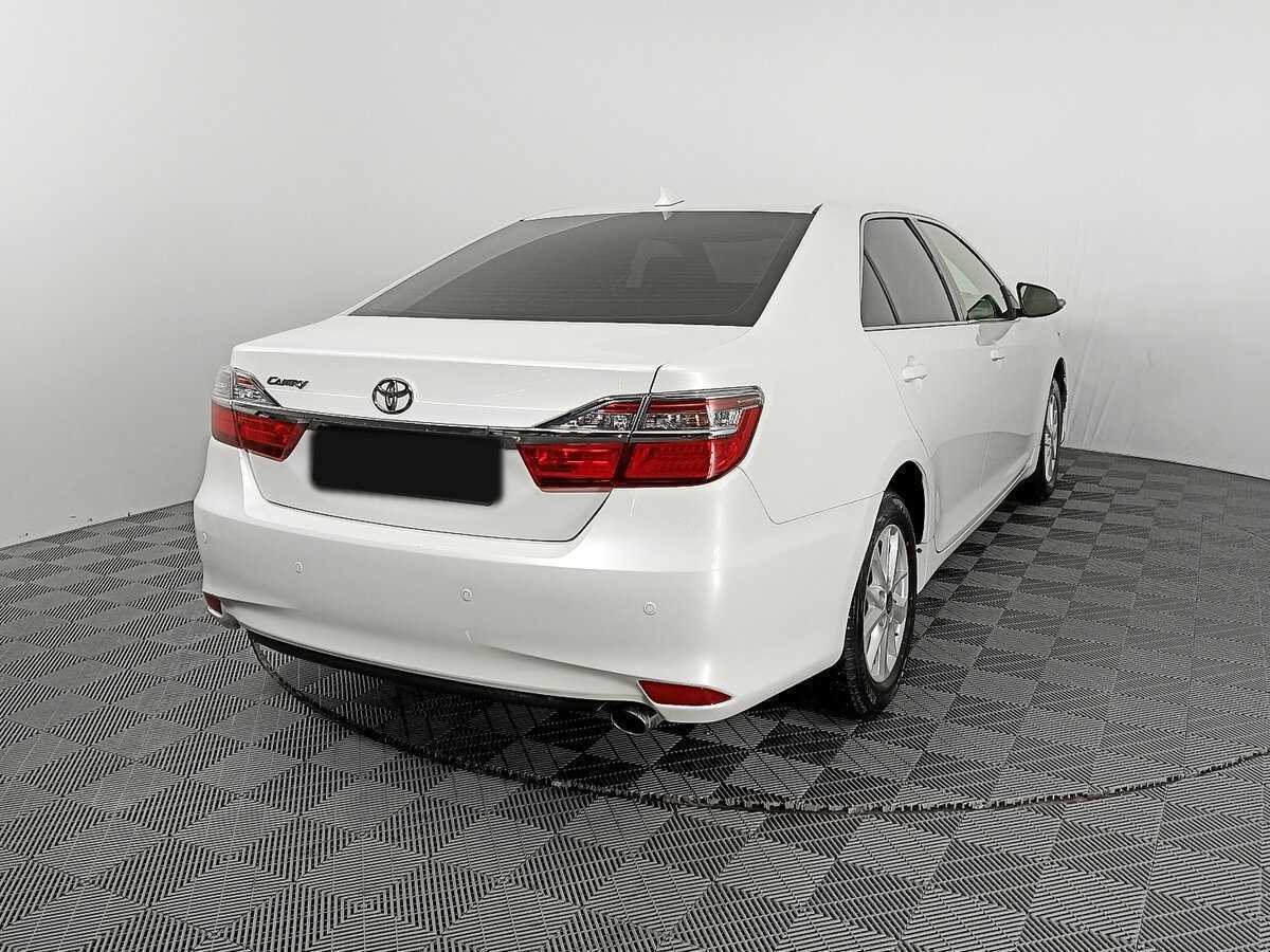 Купить Toyota Camry с пробегом. Фото: #4