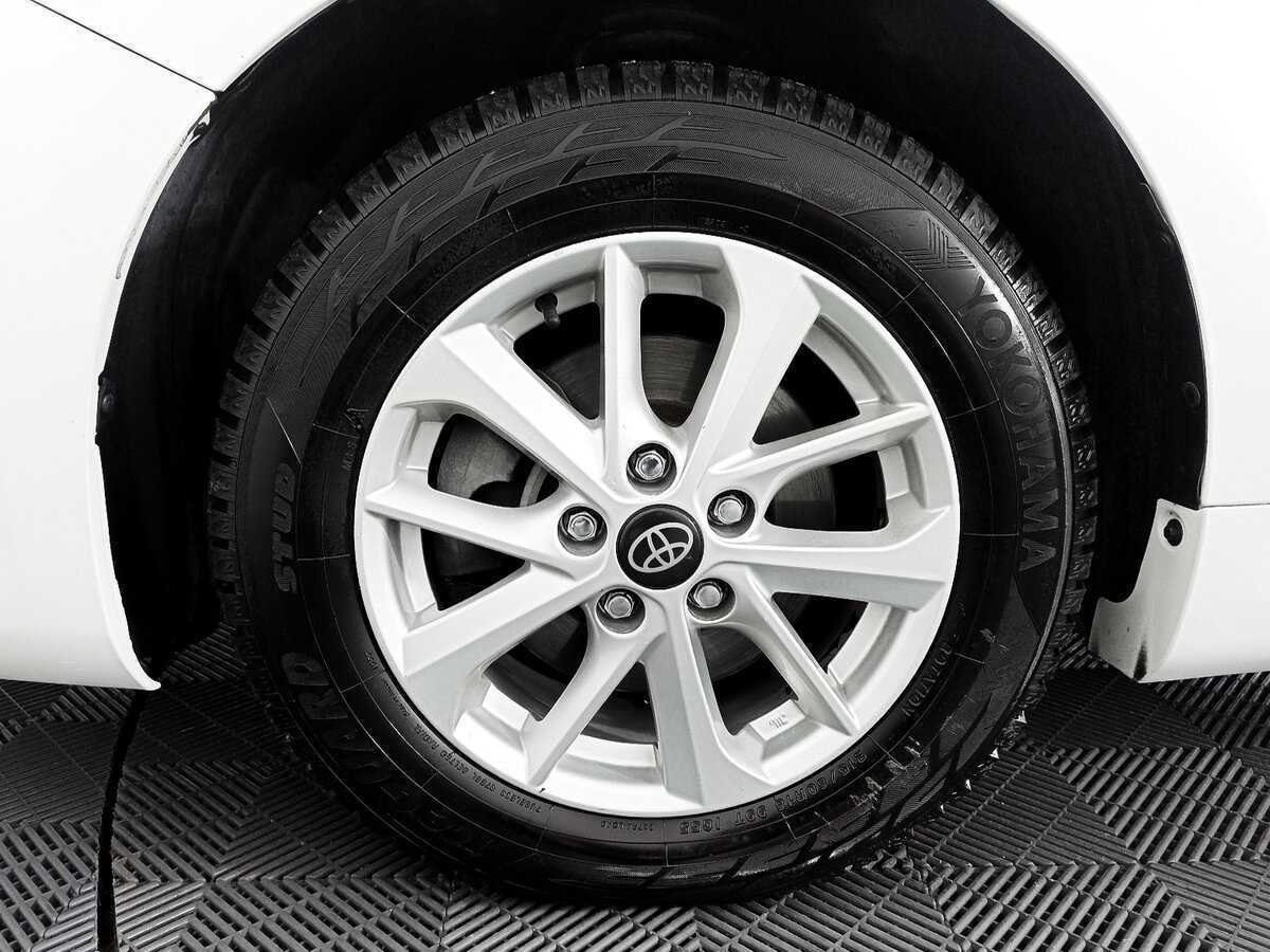 Купить Toyota Camry с пробегом. Фото: #17