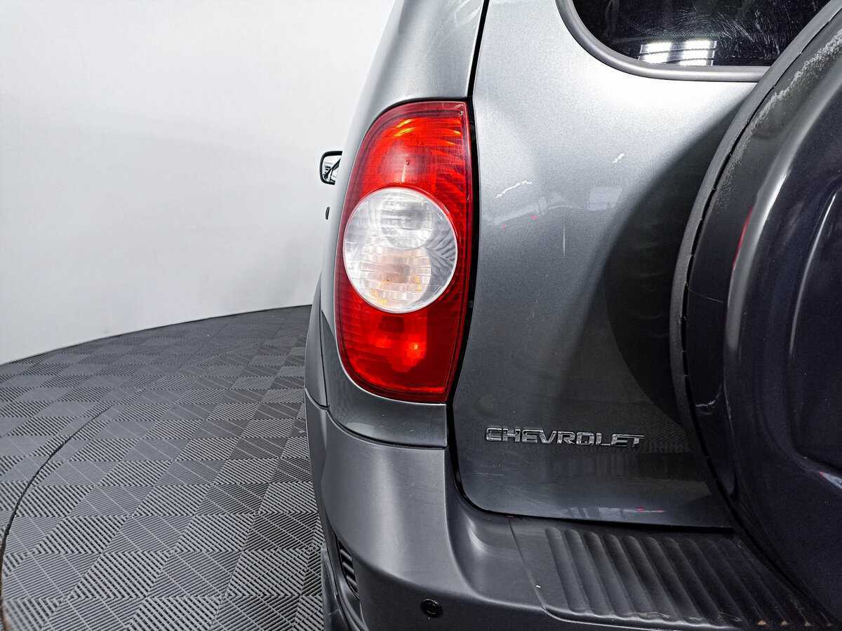 Купить Chevrolet Niva с пробегом. Фото: #6