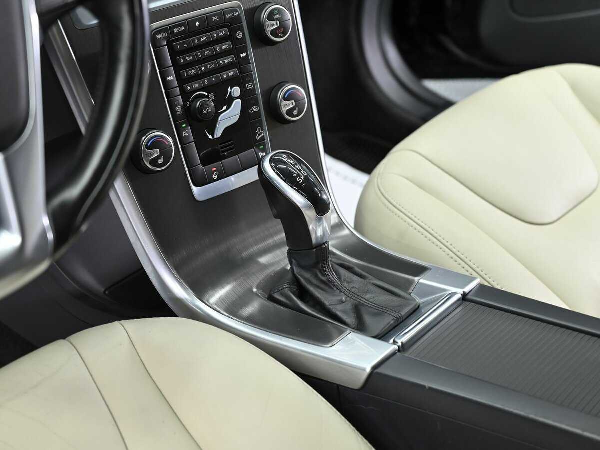 Продажа Б/У Вольво ИксЦ60. Фото: #12