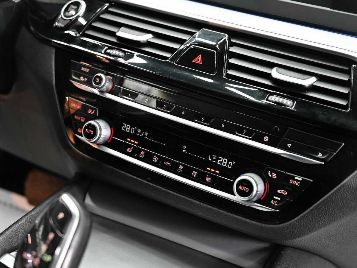 Купить BMW 5 серии с пробегом. Фото: #10