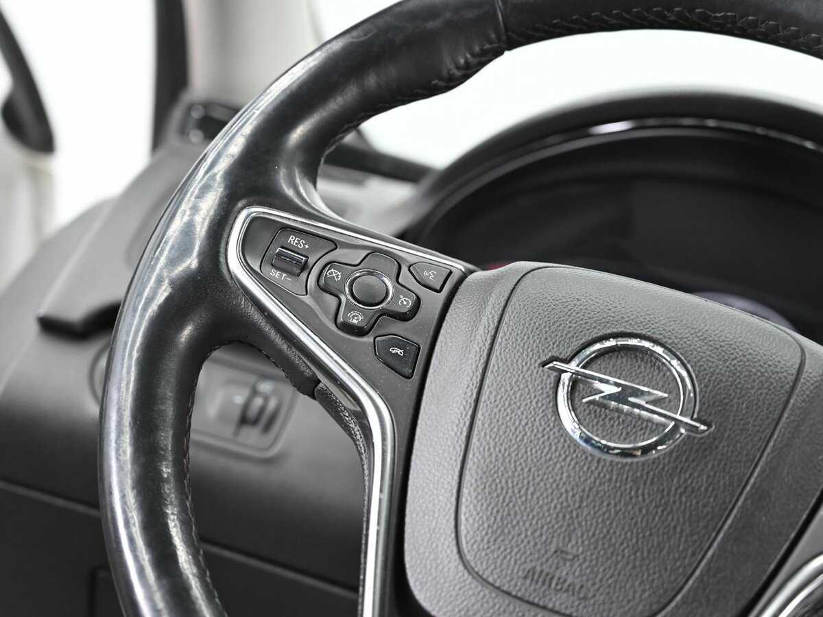 Продажа Б/У Опель Инсигния. Фото: #8