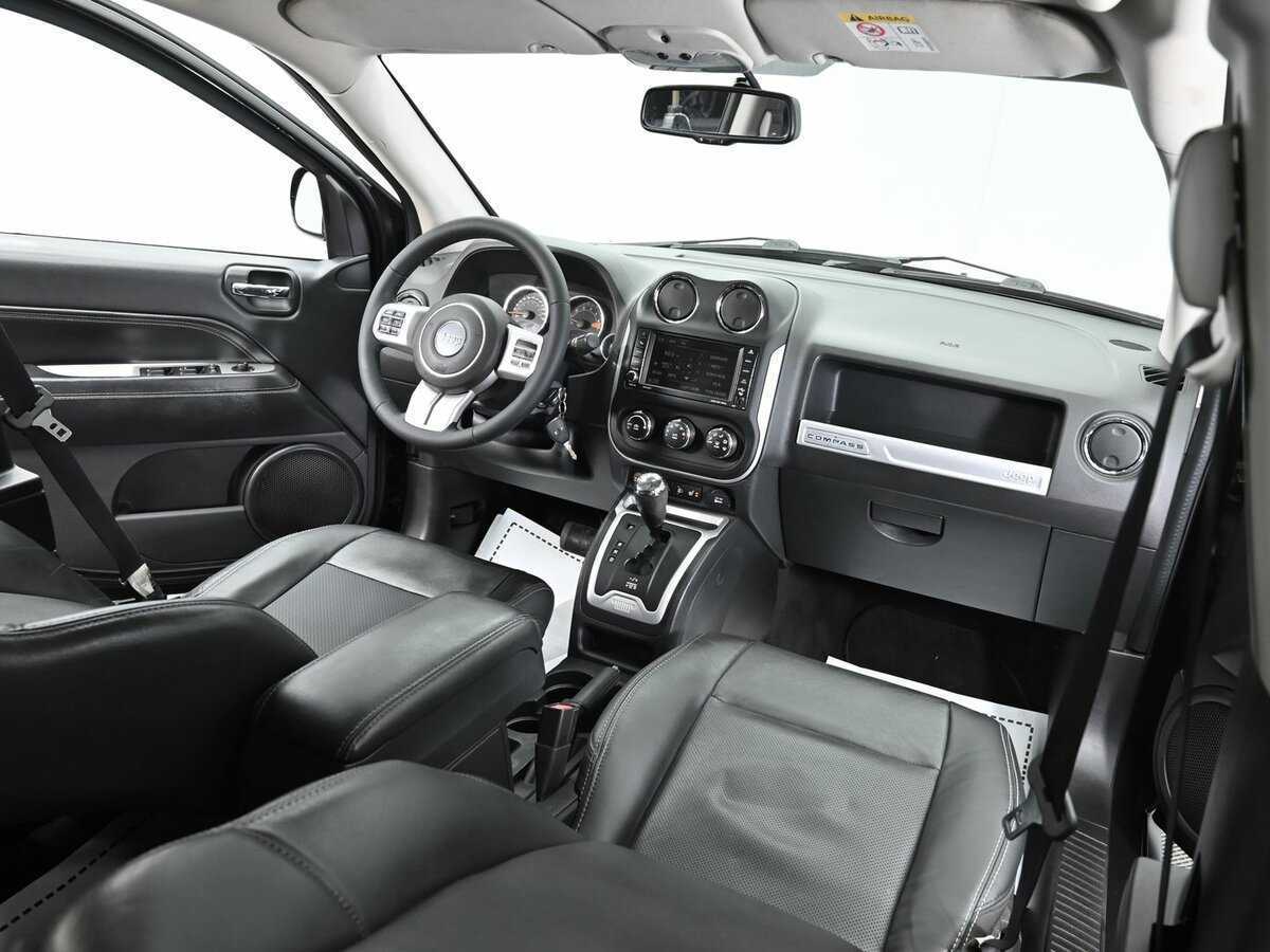 Купить Jeep Compass с пробегом. Фото: #12