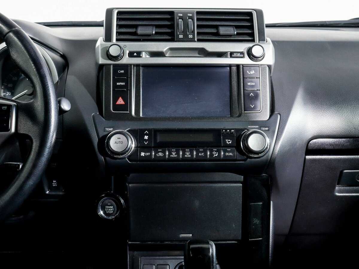 Купить Toyota Land Cruiser Prado с пробегом. Фото: #9