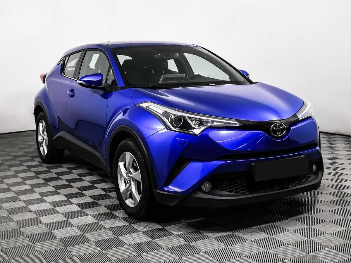 Купить Toyota C-HR с пробегом. Фото: #2