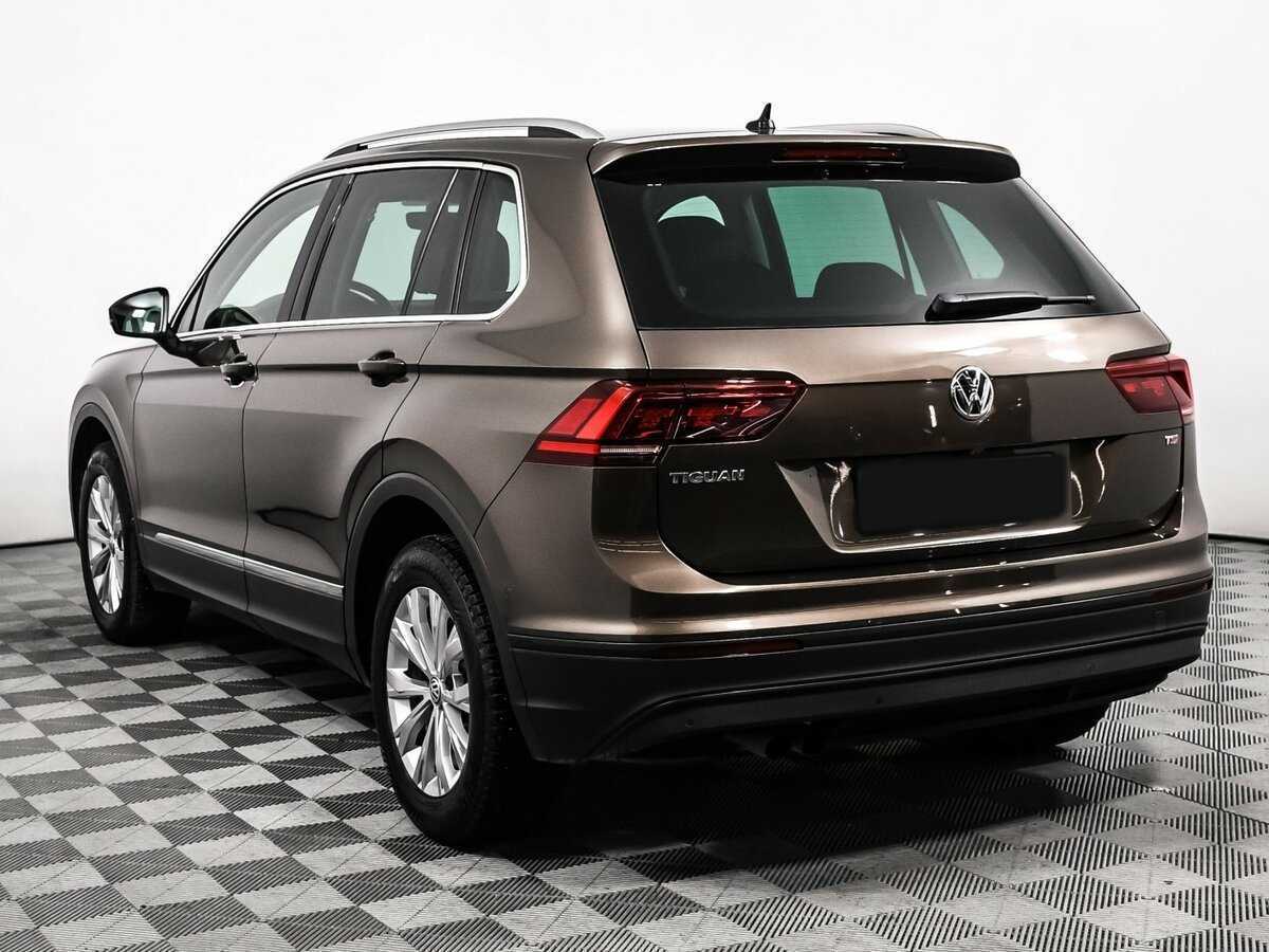 Купить Volkswagen Tiguan с пробегом. Фото: #6