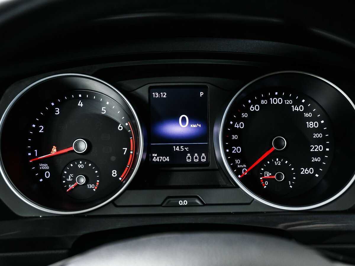 Купить Volkswagen Tiguan с пробегом. Фото: #9