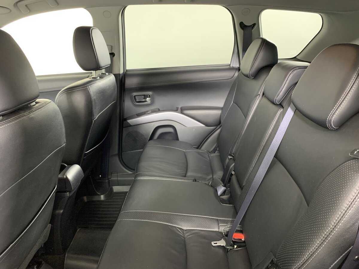 Продажа Б/У Митсубиши Оутлэндер. Фото: #18