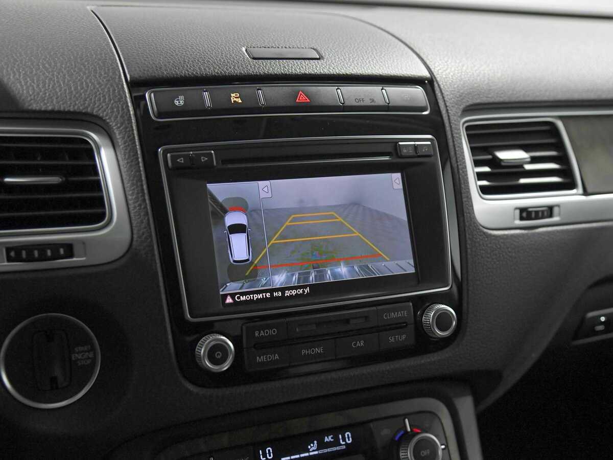 Купить Volkswagen Touareg с пробегом. Фото: #10