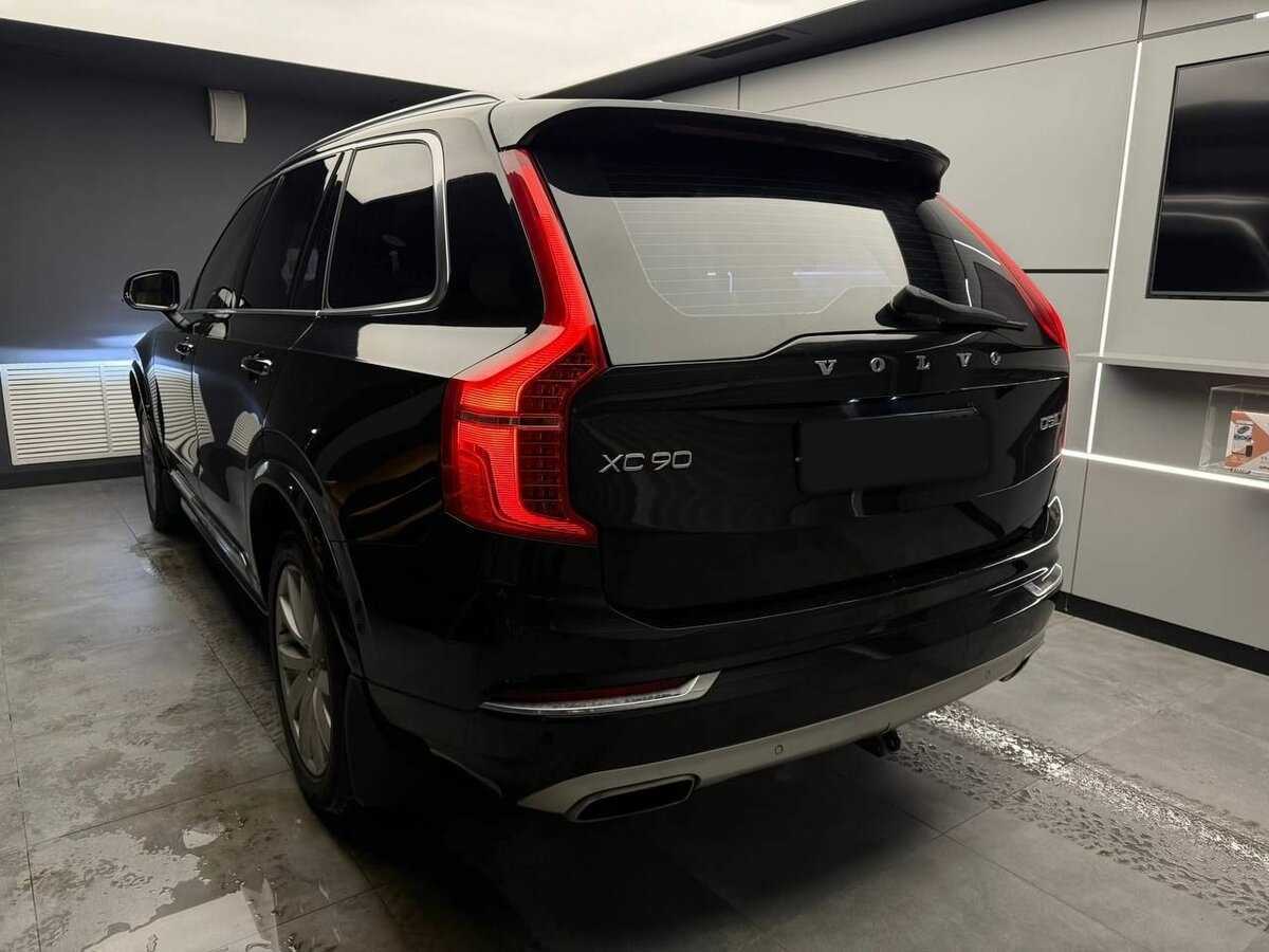 Купить Volvo XC90 с пробегом. Фото: #4