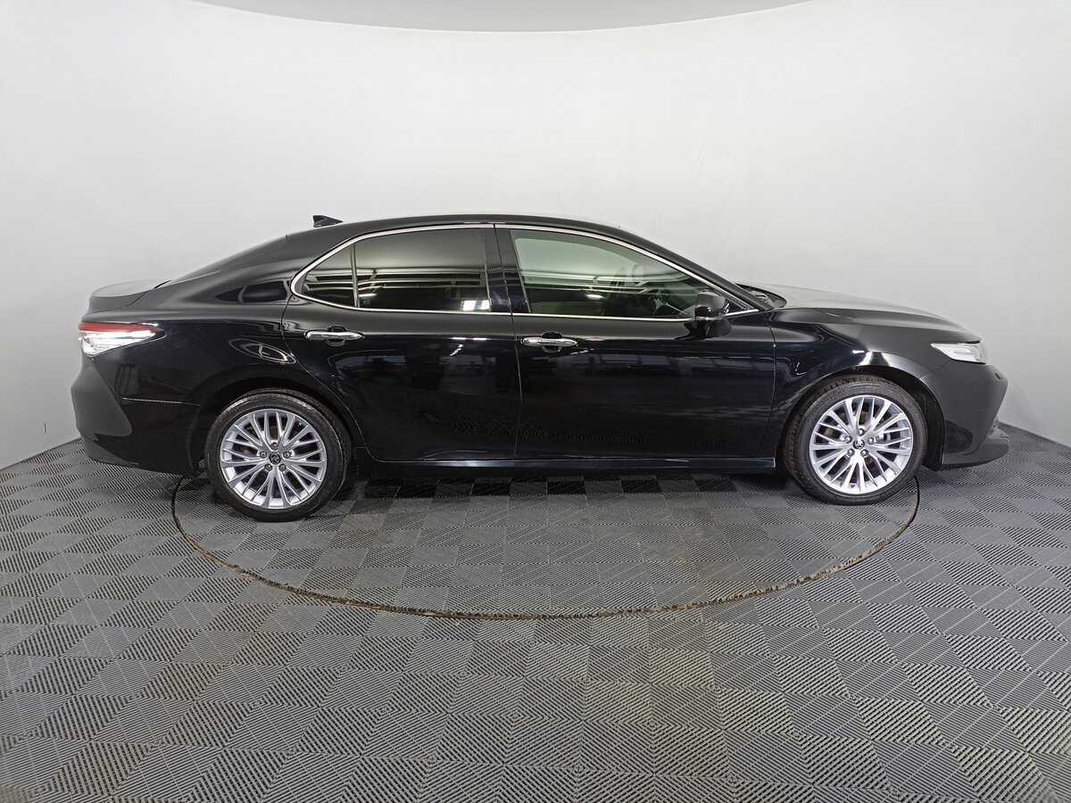 Купить Toyota Camry с пробегом. Фото: #3