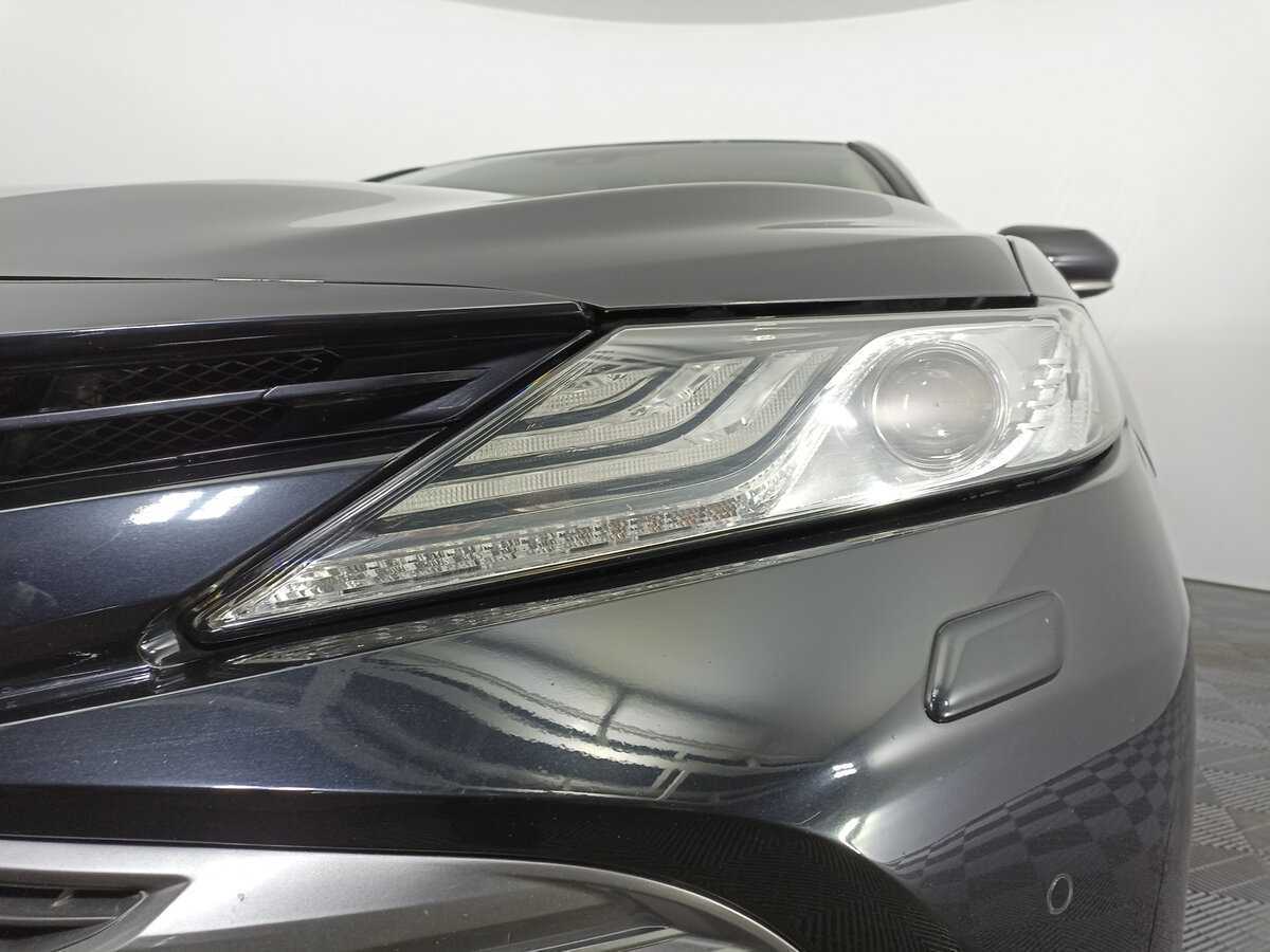 Купить Toyota Camry с пробегом. Фото: #16