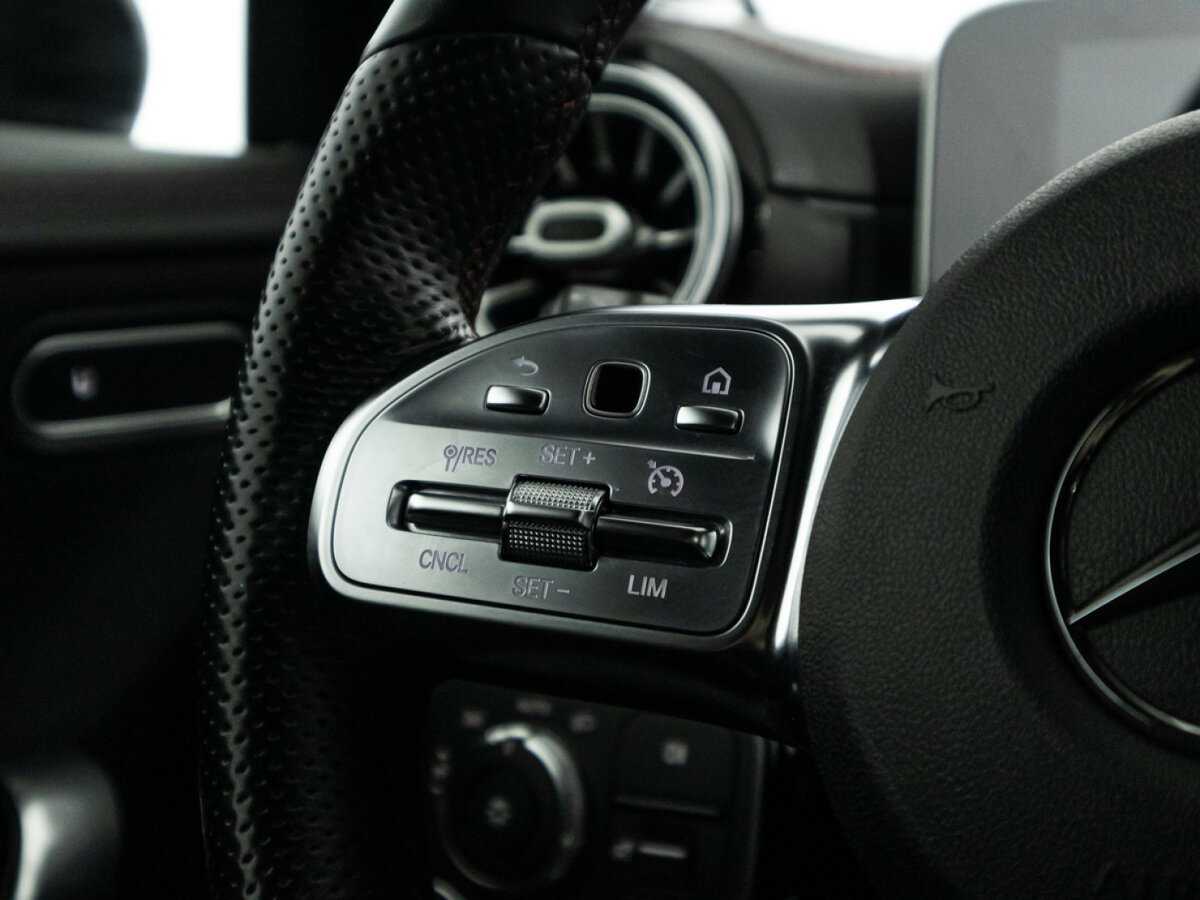 Купить Mercedes-Benz CLA с пробегом. Фото: #18