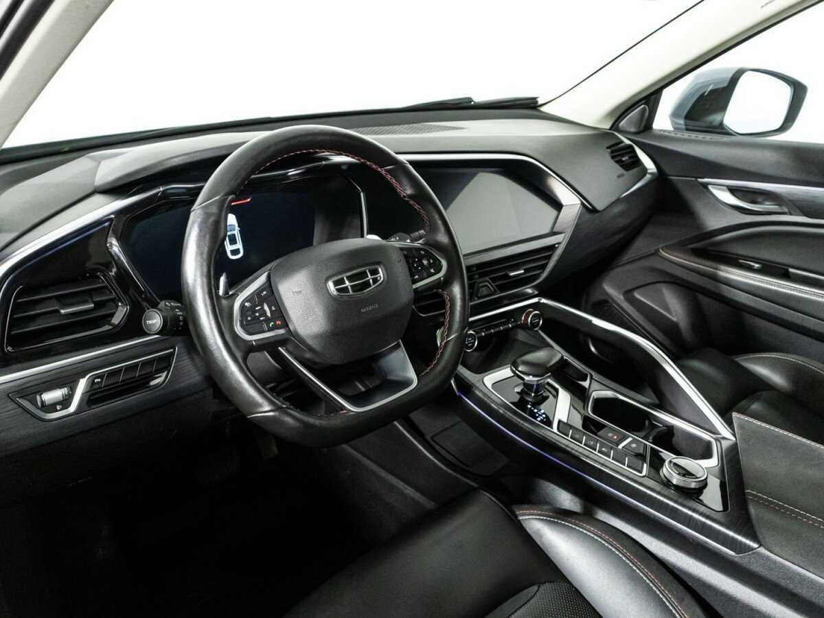 Купить Geely Tugella с пробегом. Фото: #10