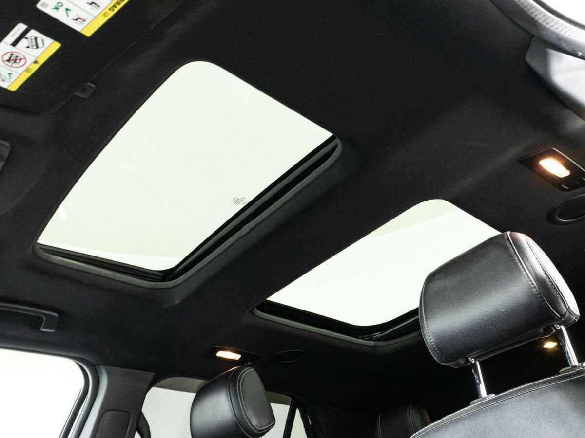 Купить Ford Explorer с пробегом. Фото: #17