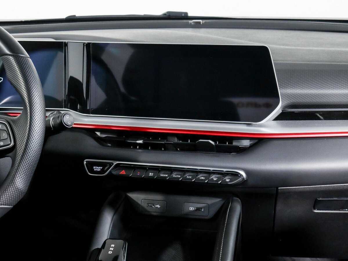 Купить Geely Coolray с пробегом. Фото: #9