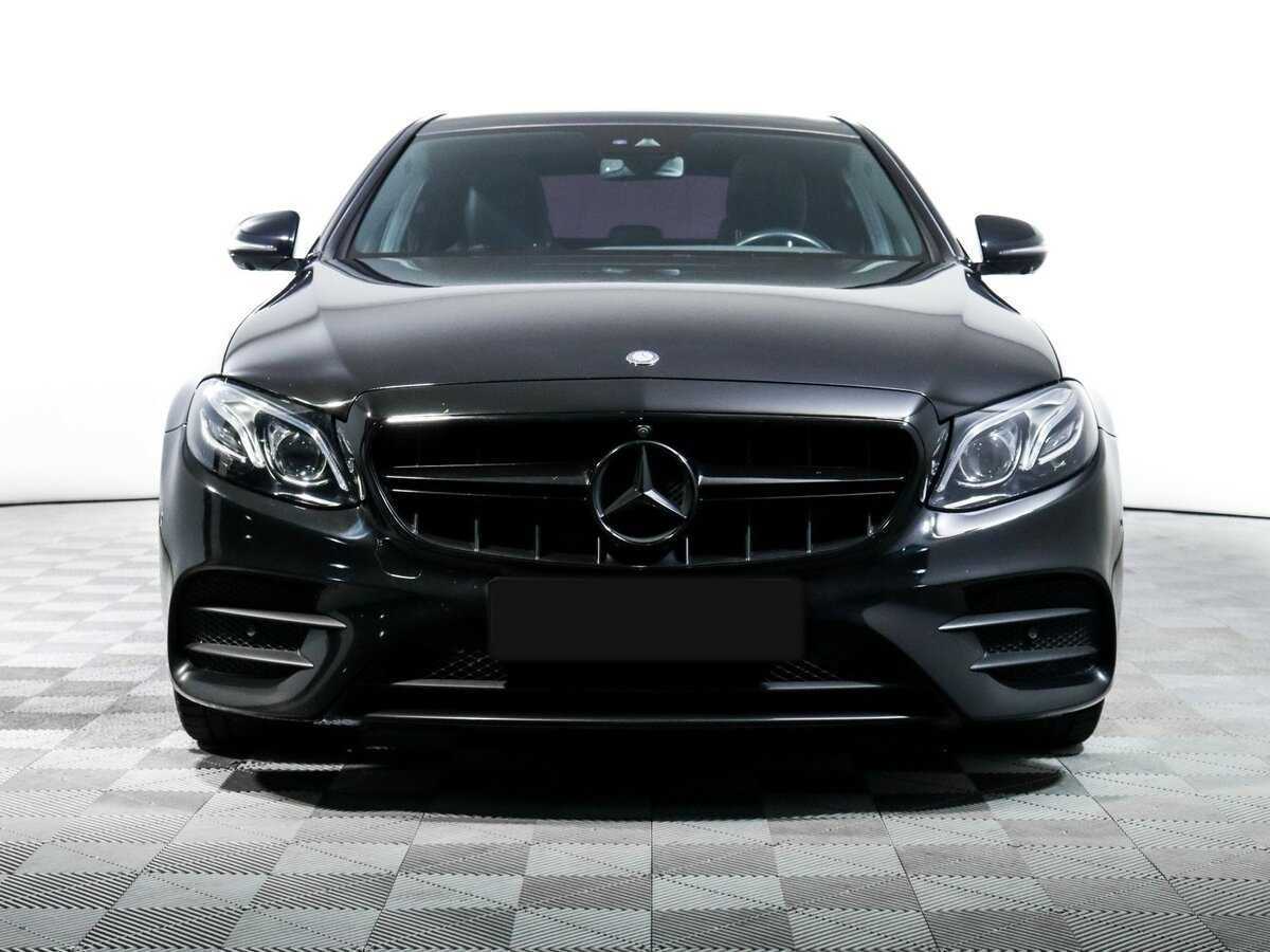 Купить Mercedes-Benz E-Класс с пробегом. Фото: #1