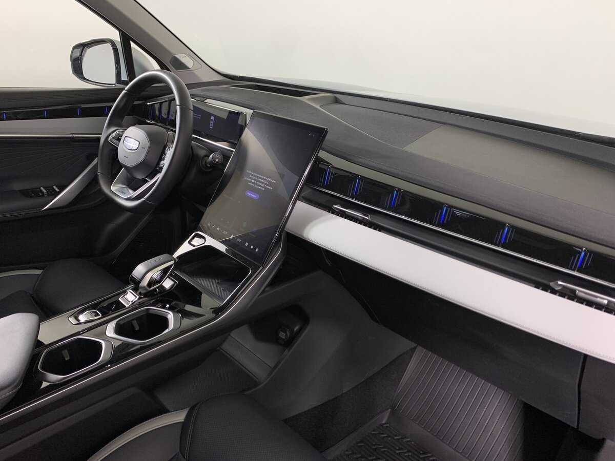 Купить Geely Atlas с пробегом. Фото: #13