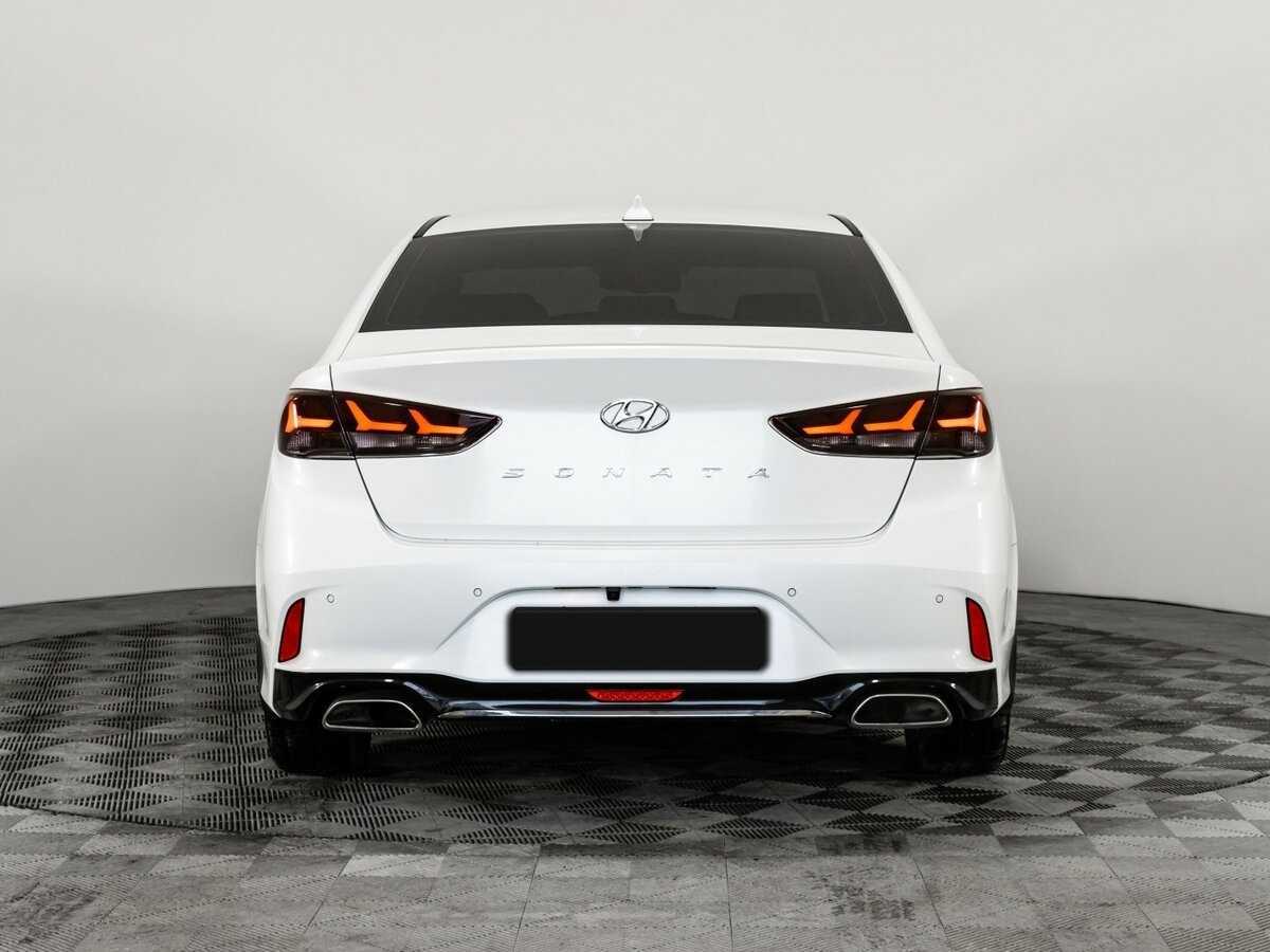 Купить Hyundai Sonata с пробегом. Фото: #4
