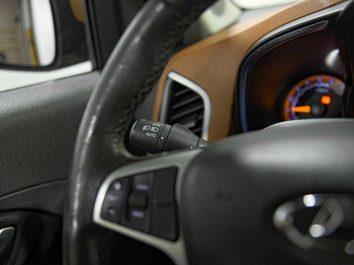 Продажа Б/У Лада (ВАЗ) ИКСРЭЙ. Фото: #6