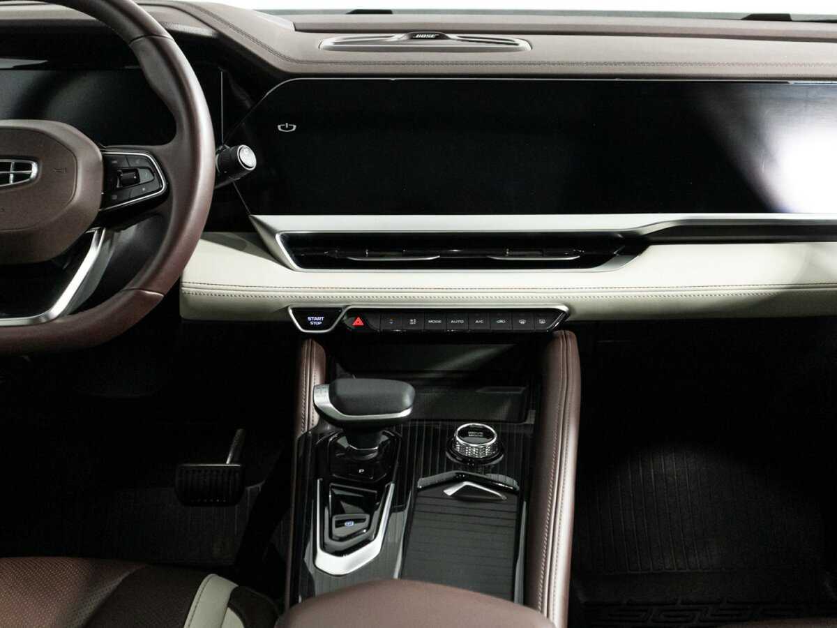 Купить Geely Monjaro с пробегом. Фото: #13