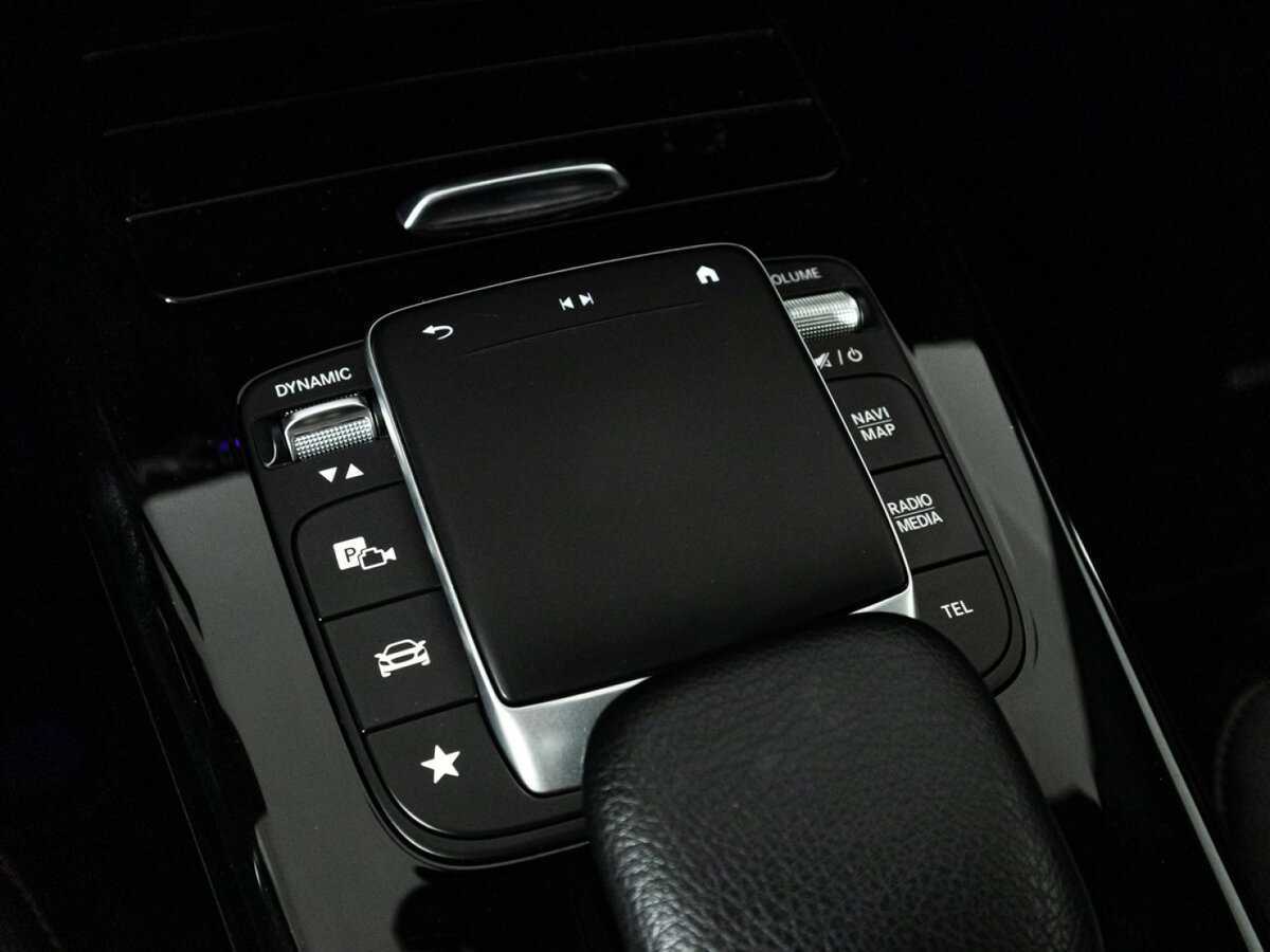 Купить Mercedes-Benz CLA с пробегом. Фото: #17