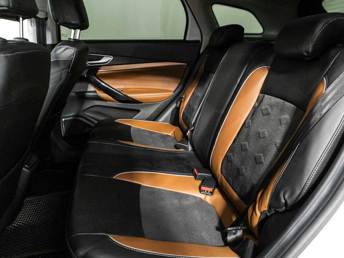 Купить Lada (ВАЗ) Vesta с пробегом. Фото: #9